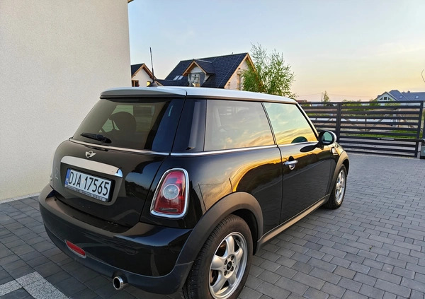 MINI Cooper cena 17900 przebieg: 236000, rok produkcji 2010 z Sulęcin małe 46